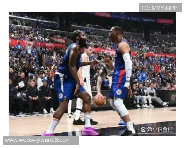 2018年NBA季后赛雷霆对快船首轮激战回顾与精彩瞬间分析